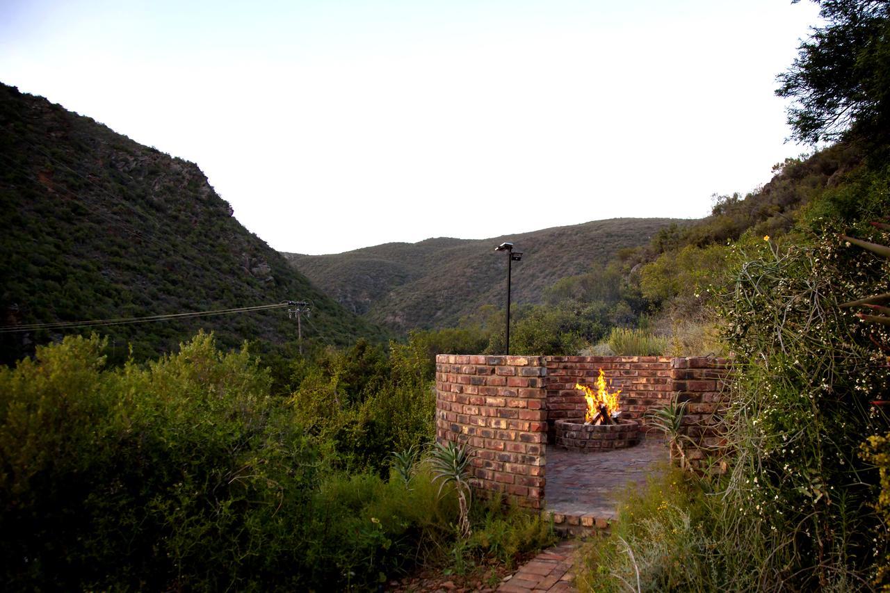 De Poort Country Lodge Oudtshoorn Buitenkant foto